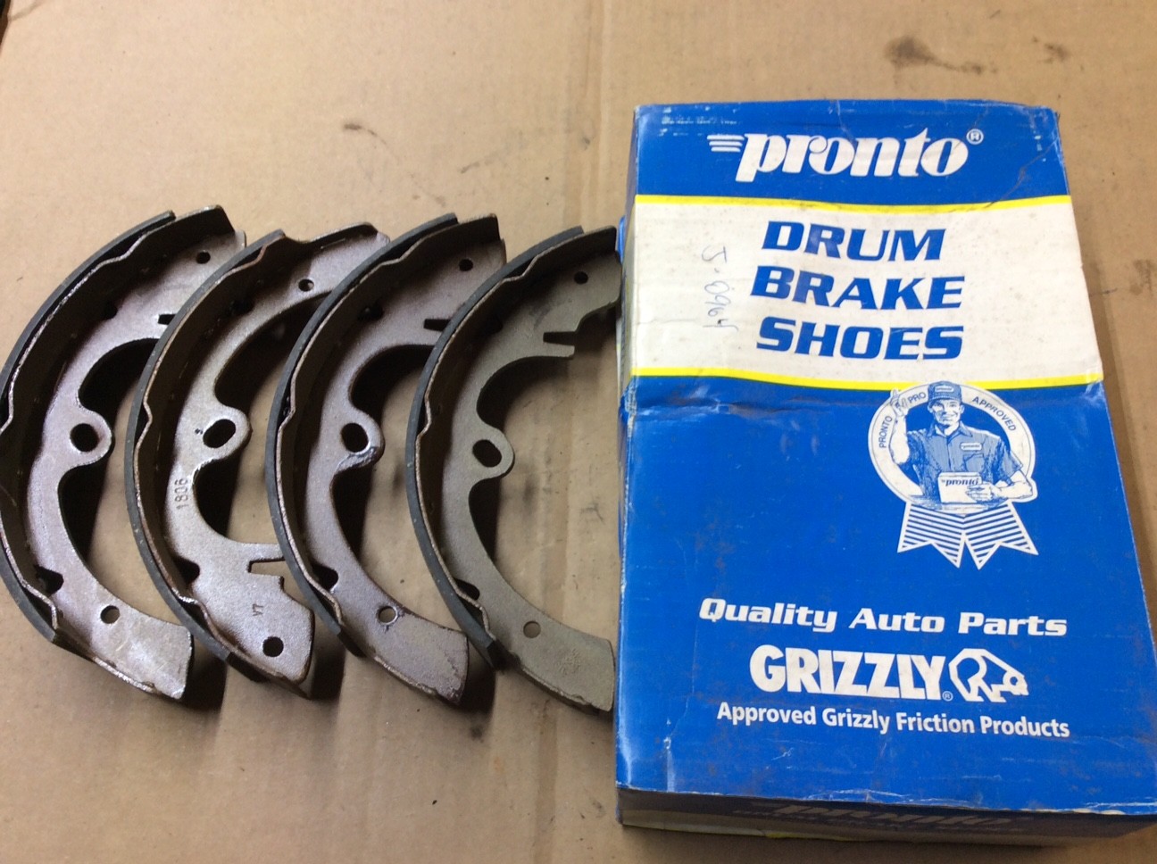 New Pronto Remanufactured Drum Brake Shoe Shoes Rear B511 New Pronto Remanufactured Drum Brake Shoe Shoes Rear B511