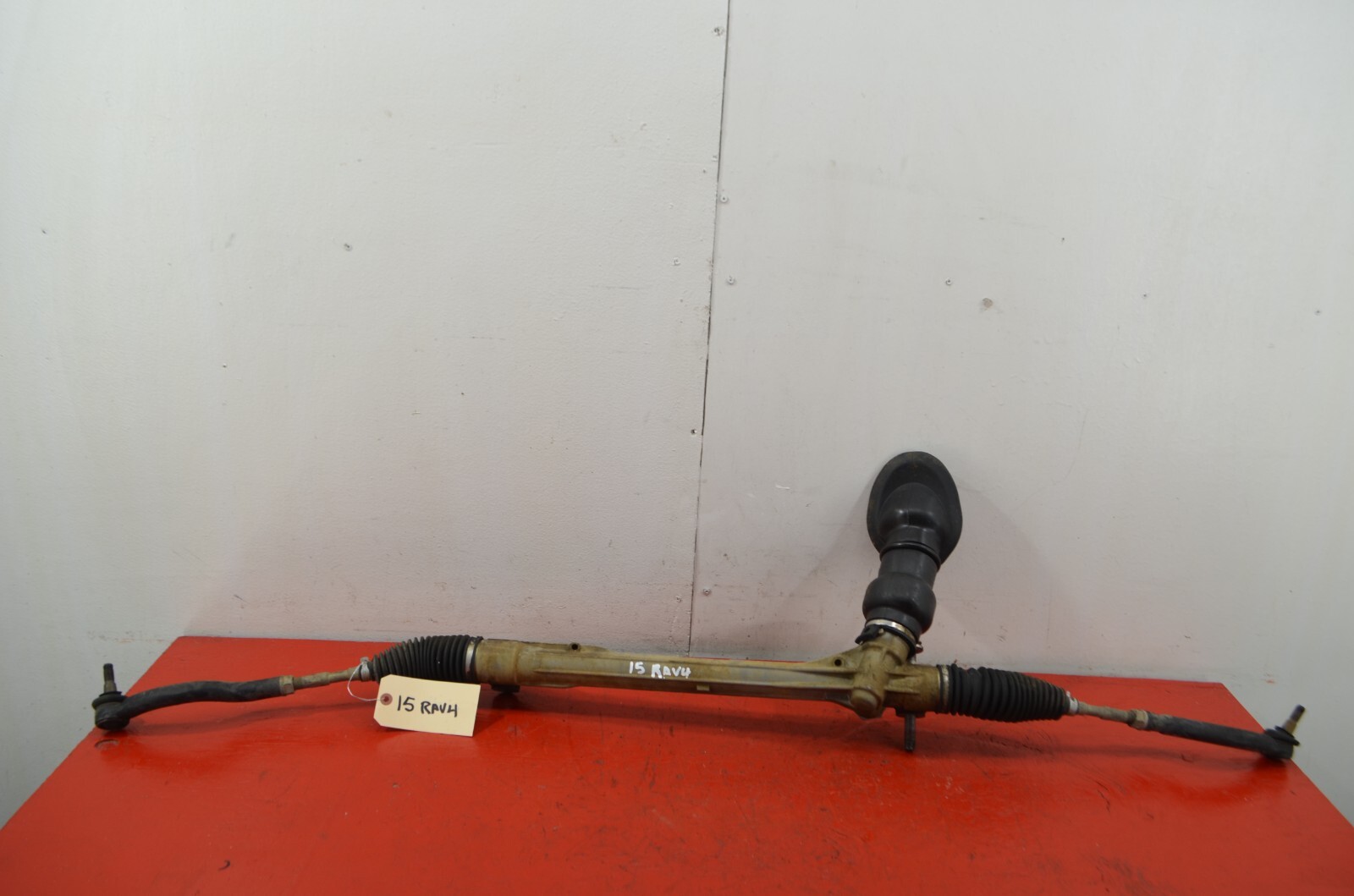 13-18 TOYOTA RAV4 2.5L FWD POWER STEERING RACK AND PINION OEM