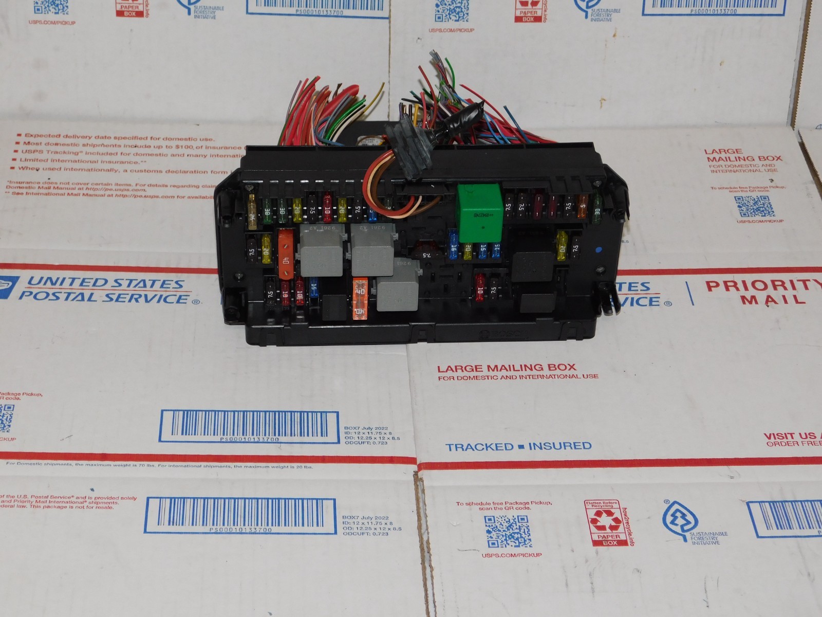 08-16 Mercedes W204 C300 E350 Front Sam Fuse Box Assembly OEM A204 900 9601