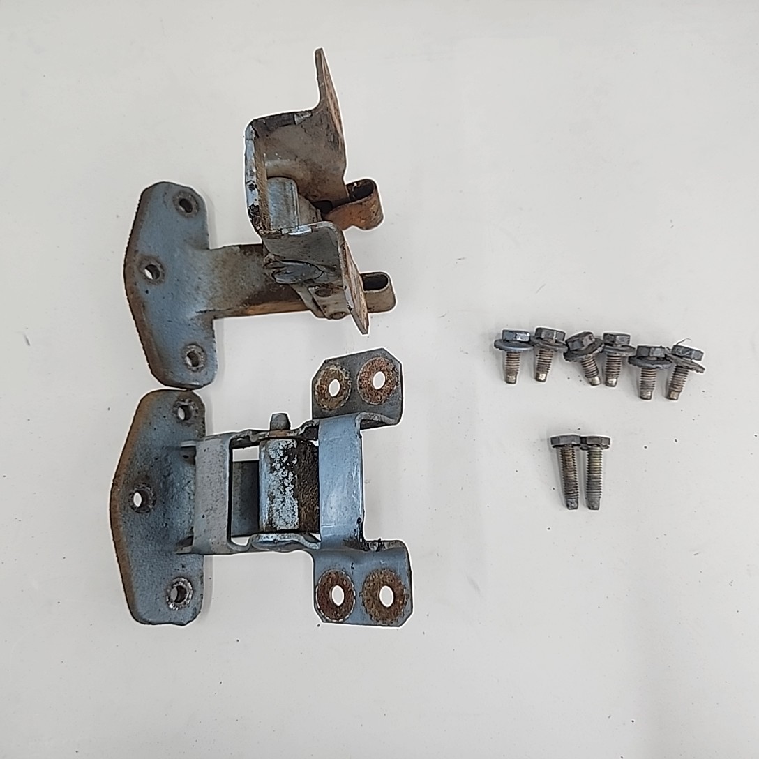1961-63 Oldsmobile F85 Buick Special Skylark LH Upper Lower Blue Door Hinge Pair