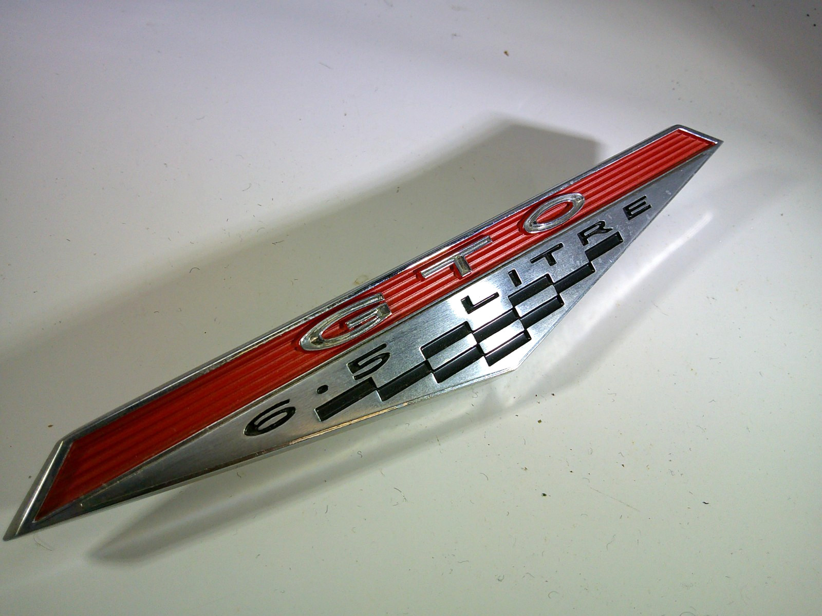 New 1964 - 1968 Pontiac GTO fender badge emblem nameplate insignia logo New 1964 - 1968 Pontiac GTO fender badge emblem nameplate insignia logo