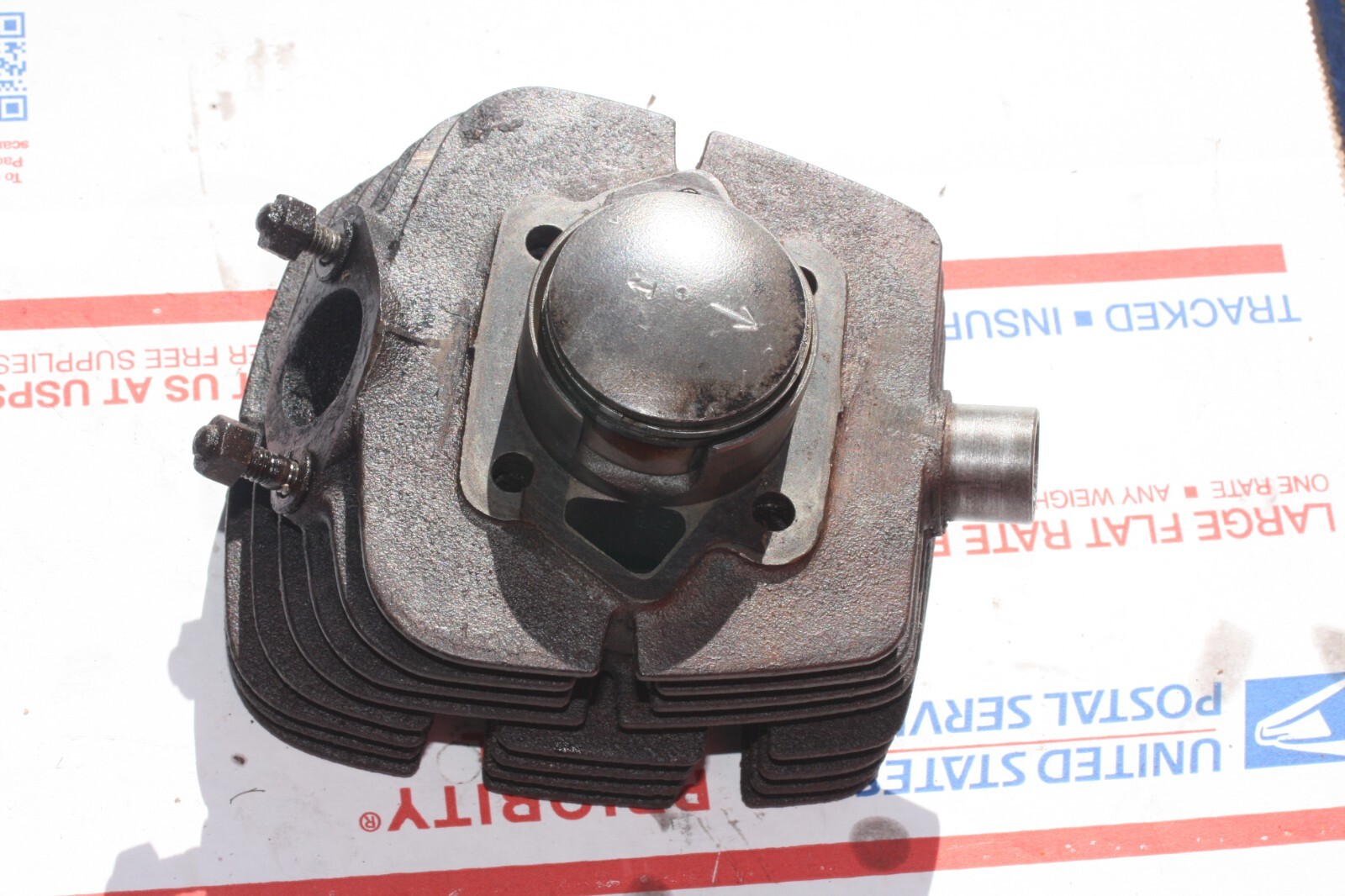1963-64 SUZUKI M12 50cc OEM CYLINDER BARREL W/PISTON /VIN # M10-305976 1963-64 SUZUKI M12 50cc OEM CYLINDER BARREL W/PISTON /VIN # M10-305976