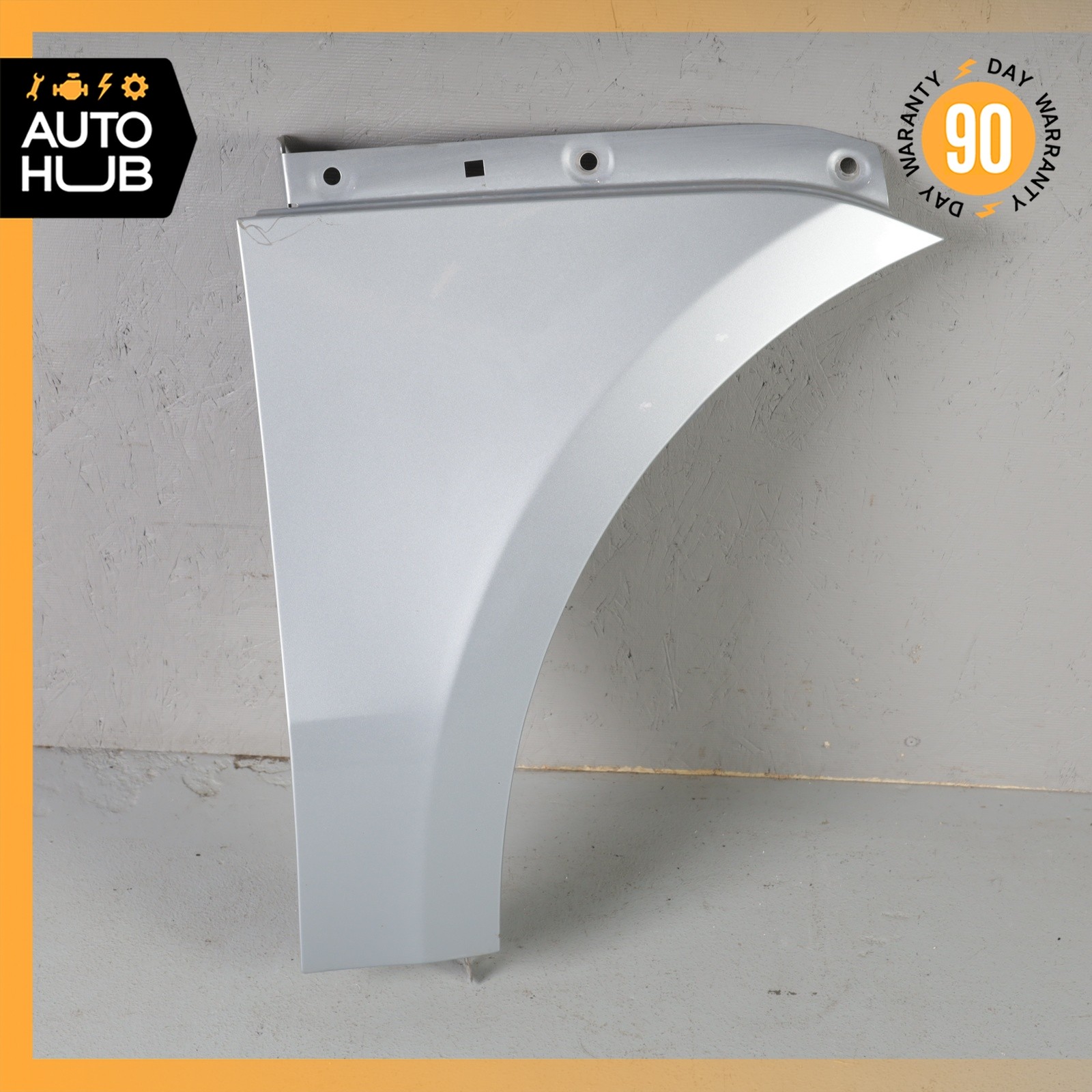 15-25 Porsche Macan 95B Right Lower Fender Silver 95B821112B OEM 44k 15-25 Porsche Macan 95B Right Lower Fender Silver 95B821112B OEM 44k