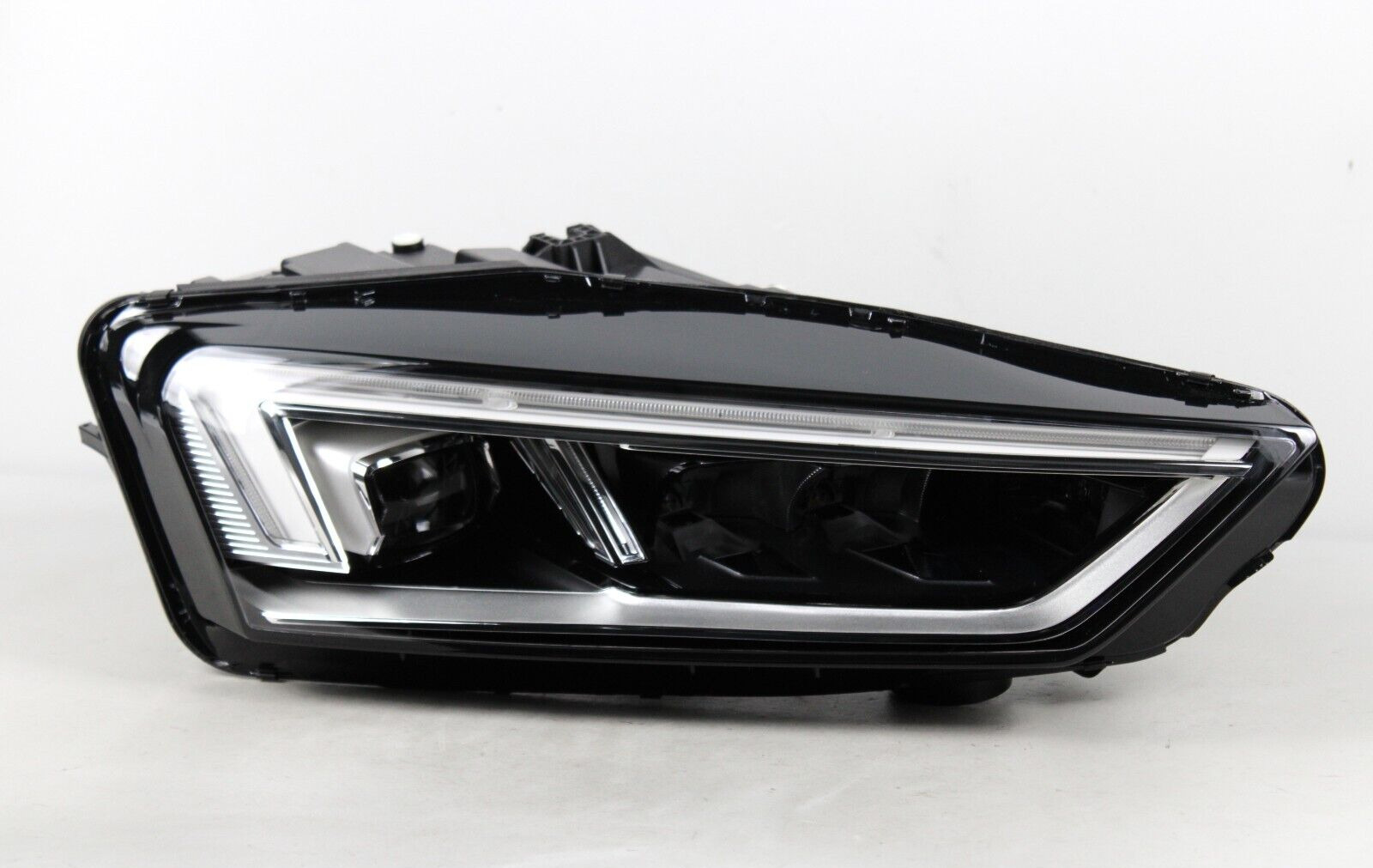 Perfect Complete 2016-2023 Audi R8 LED Headlight Right Passenger RH Side OEM