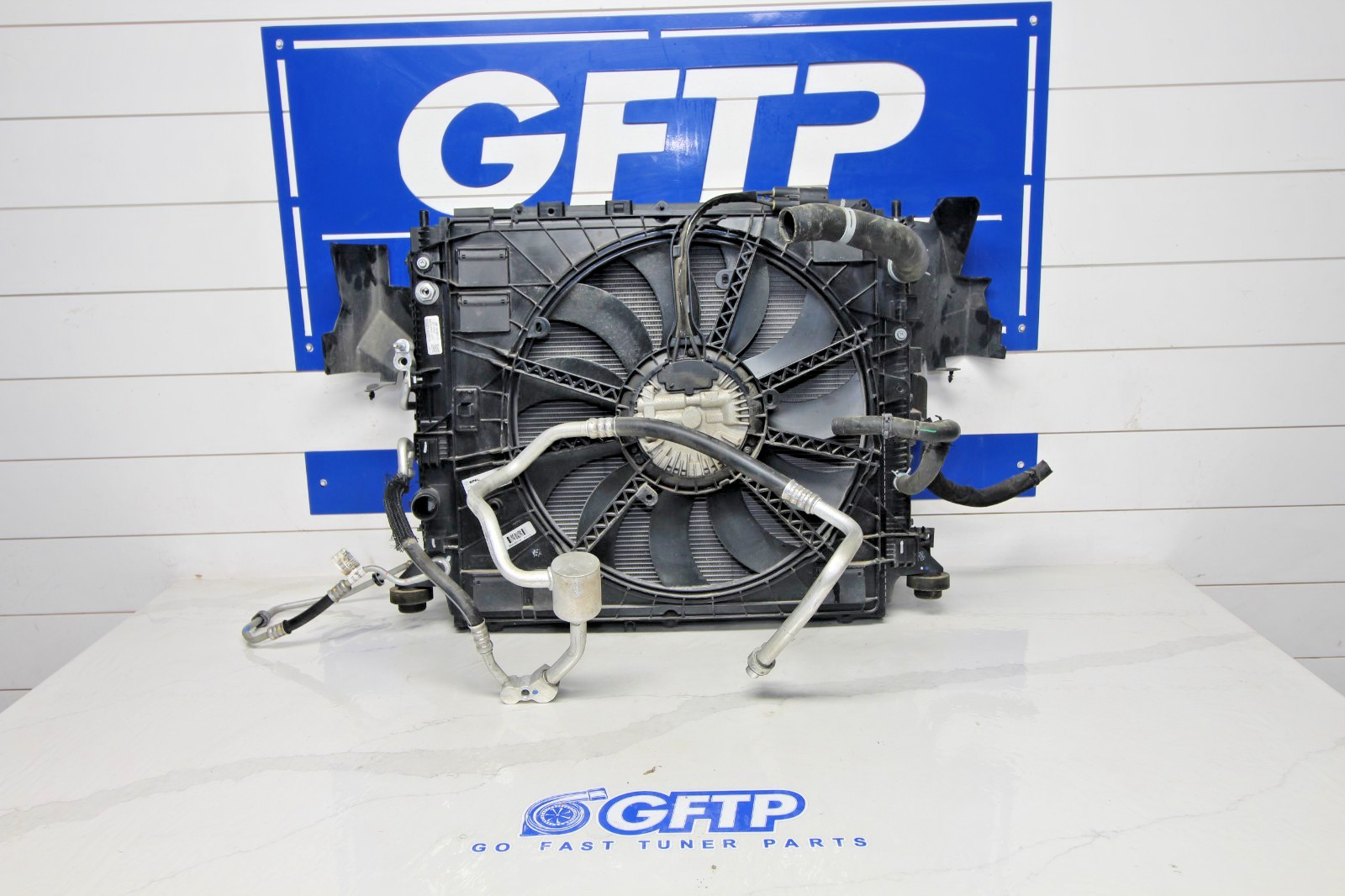 2017-2024 Chevrolet Camaro SS Radiator Fan Fans Shroud Condenser AC Auto LT1