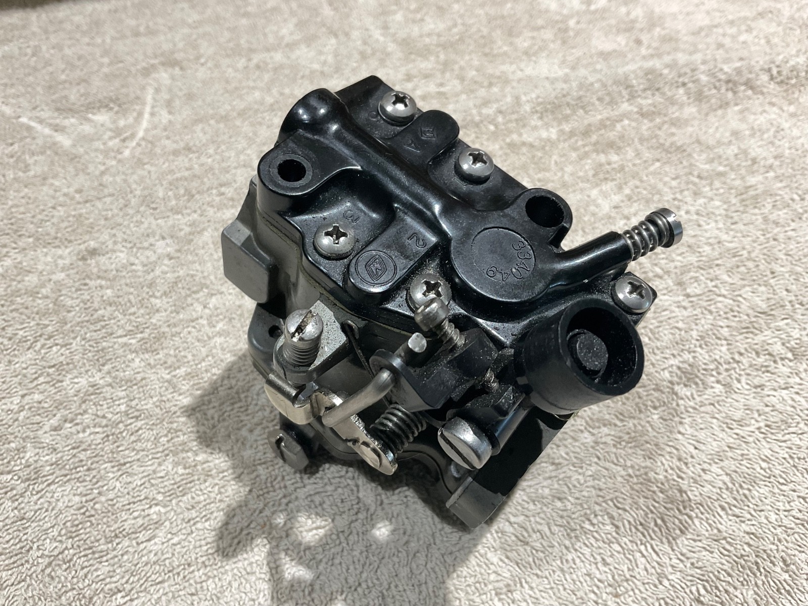 6-8hp OMC Evinrude Johnson Outboard Carburetor 0435938 6-8HP MX334721 6-8hp OMC Evinrude Johnson Outboard Carburetor 0435938 6-8HP MX334721