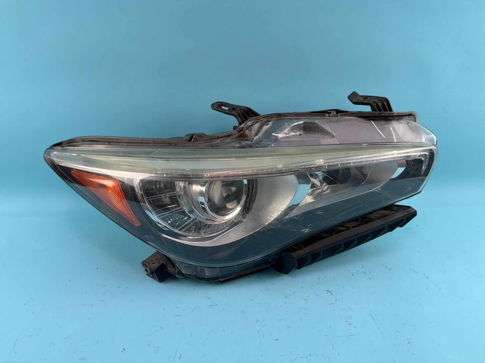 CLEAN DEPO Aftermarket 2014-2017 Infiniti Q50 RH Right Passenger Headlight
