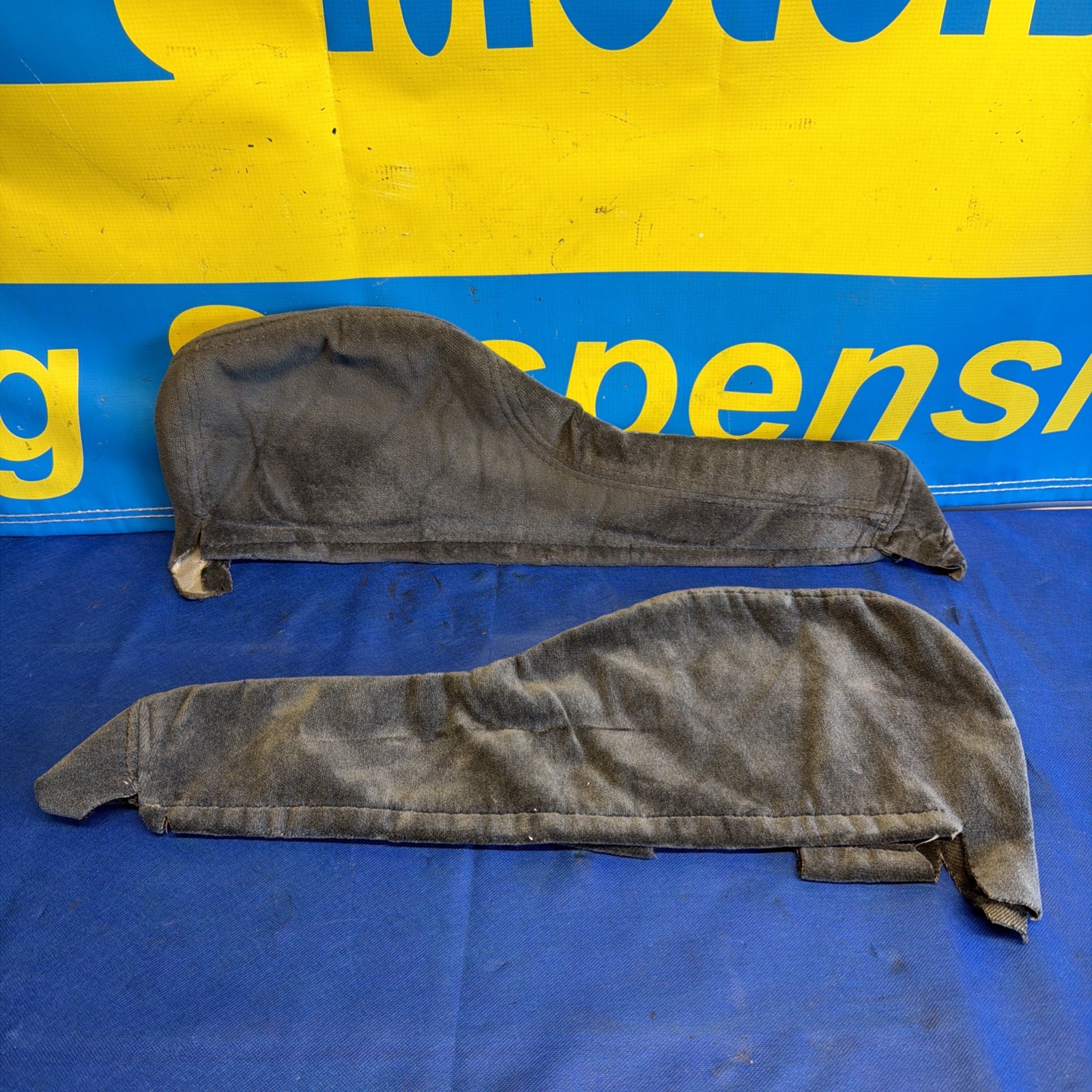 1987-1989 Ford Mustang Saleen Flofit Seat Fabric Bolster  Passenger 