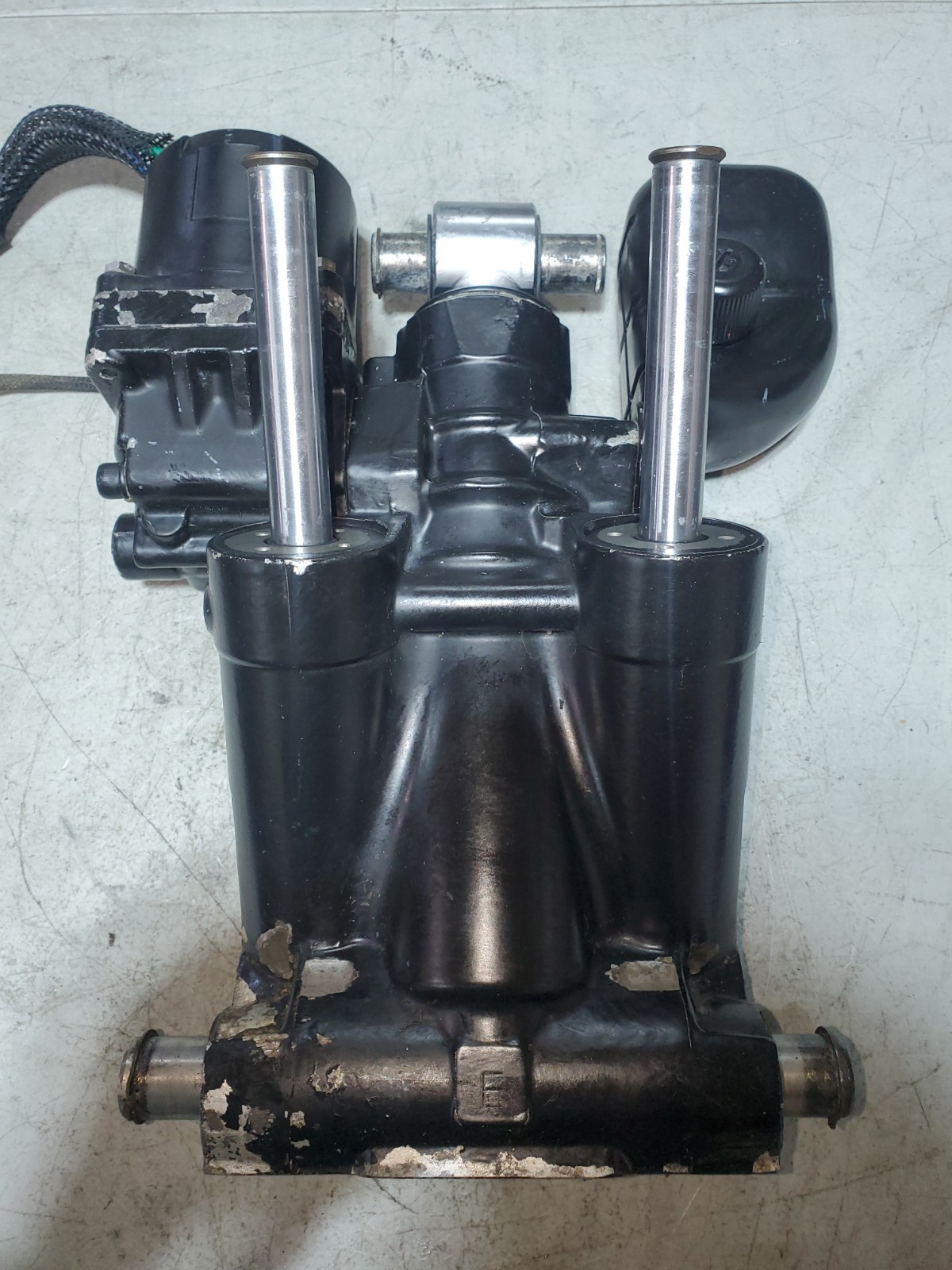 Evinrude Etec Hydraulic Fastrac Power Trim Tilt 1993 & Up 60-300 HP 5007662 Evinrude Etec Hydraulic Fastrac Power Trim Tilt 1993 & Up 60-300 HP 5007662