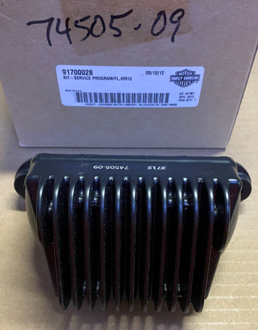 Harley Davidson OE Voltage Regulator Touring and Trike Models 91700028, 74505-09