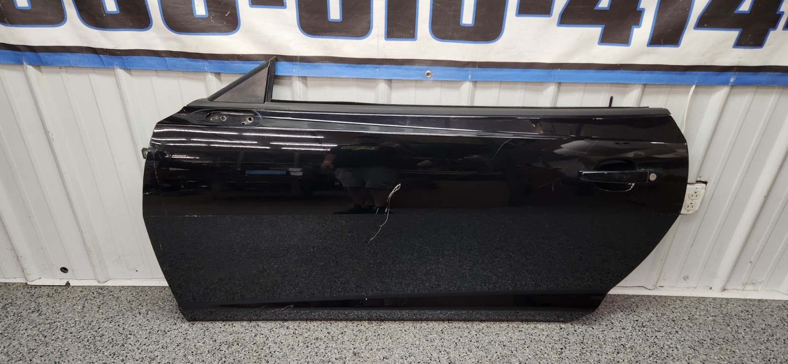2010-2015 Chevrolet Camaro LH Driver Door \