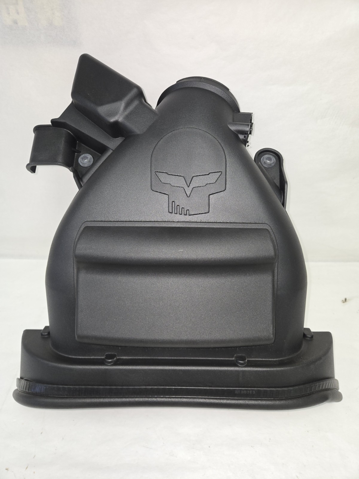 2009-13 Chevy C6 Corvette ZR1 LS9 Air Intake Assembly NOS OEM GM 25828558 2009-13 Chevy C6 Corvette ZR1 LS9 Air Intake Assembly NOS OEM GM 25828558