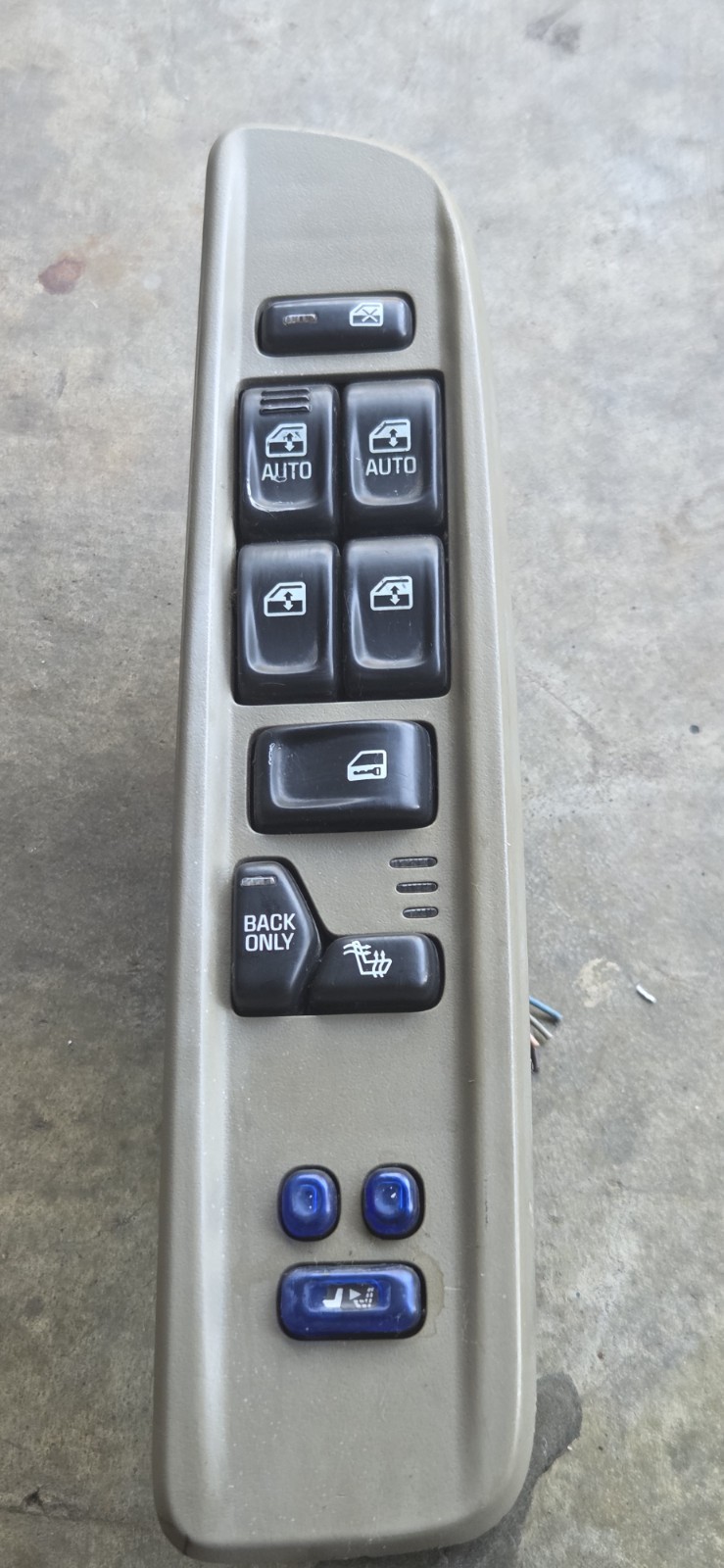 2002-2005 Gmc Envoy Driver Left Side Master Power Window Switch Oem. 2002-2005 Gmc Envoy Driver Left Side Master Power Window Switch Oem.