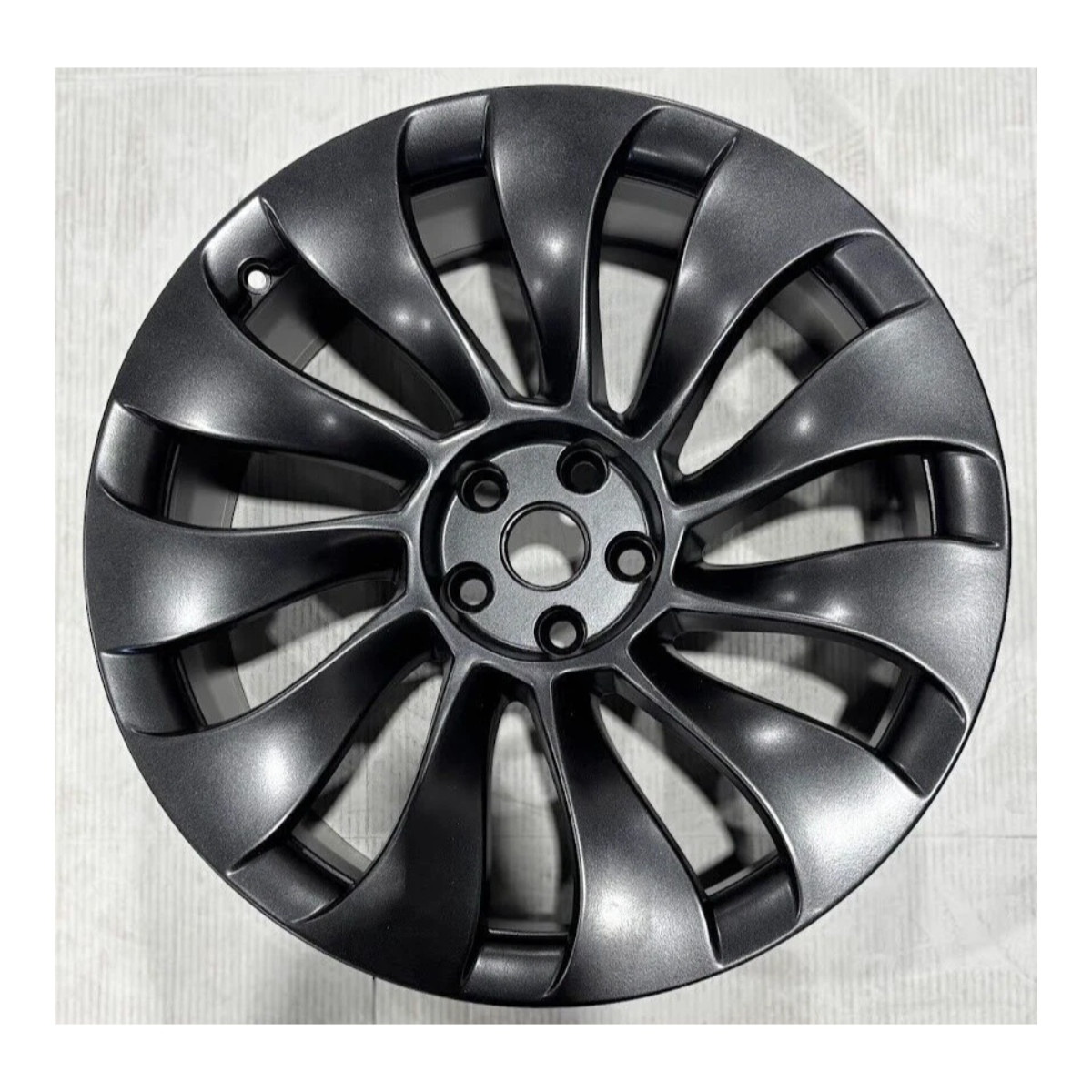 Tesla Model Y 2020 96930 aluminum OEM wheel rim 21 x 9.5 Front Charcoal
