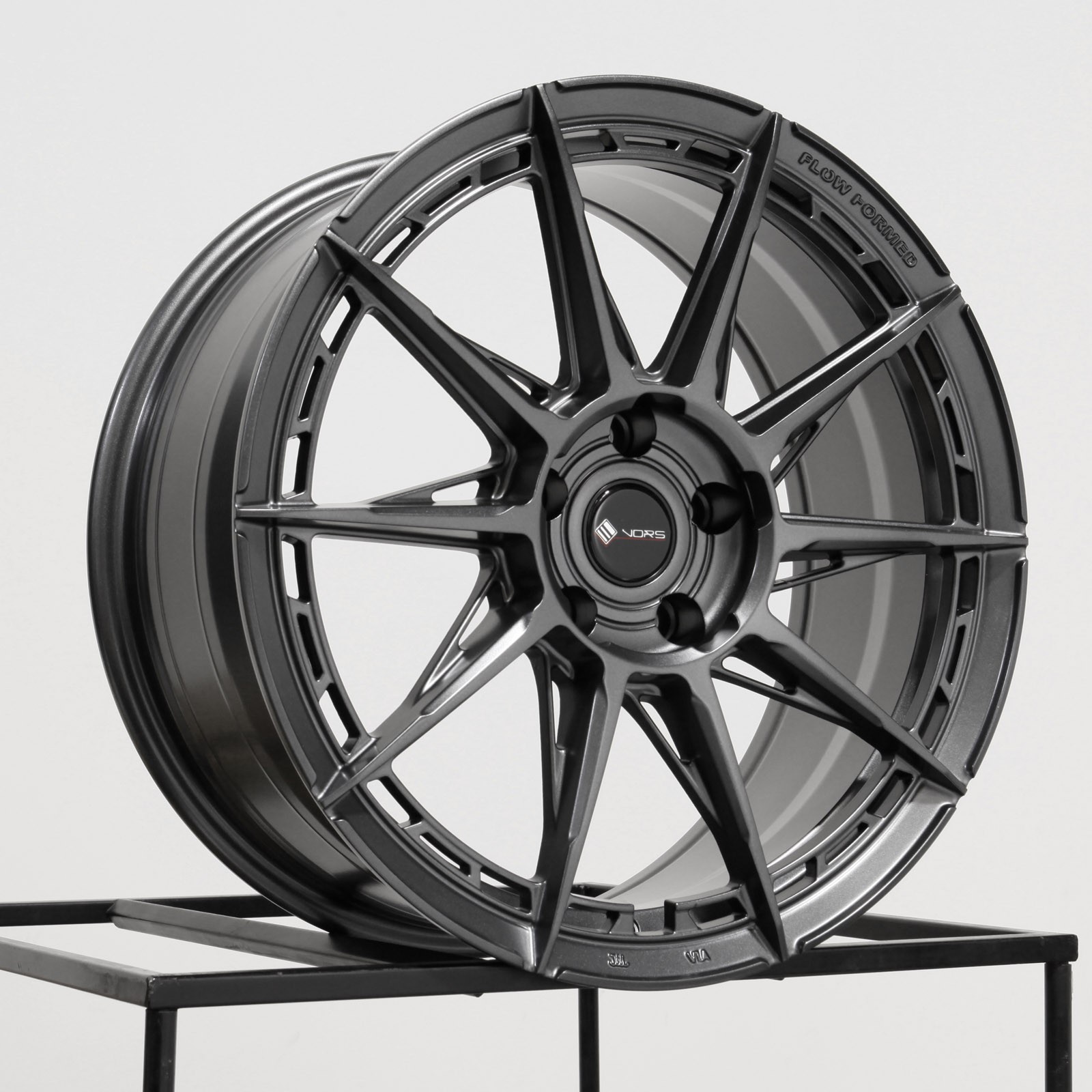 Used 18x8/18x9 Vors LT55 5x114.3 35/35 73.1 Gun Metal Wheels set-4