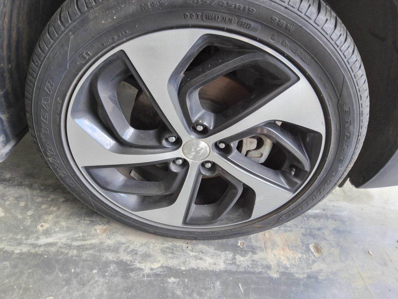 Wheel 19x7-1/2 Alloy Machined Face Fits 16-18 TUCSON 768478
