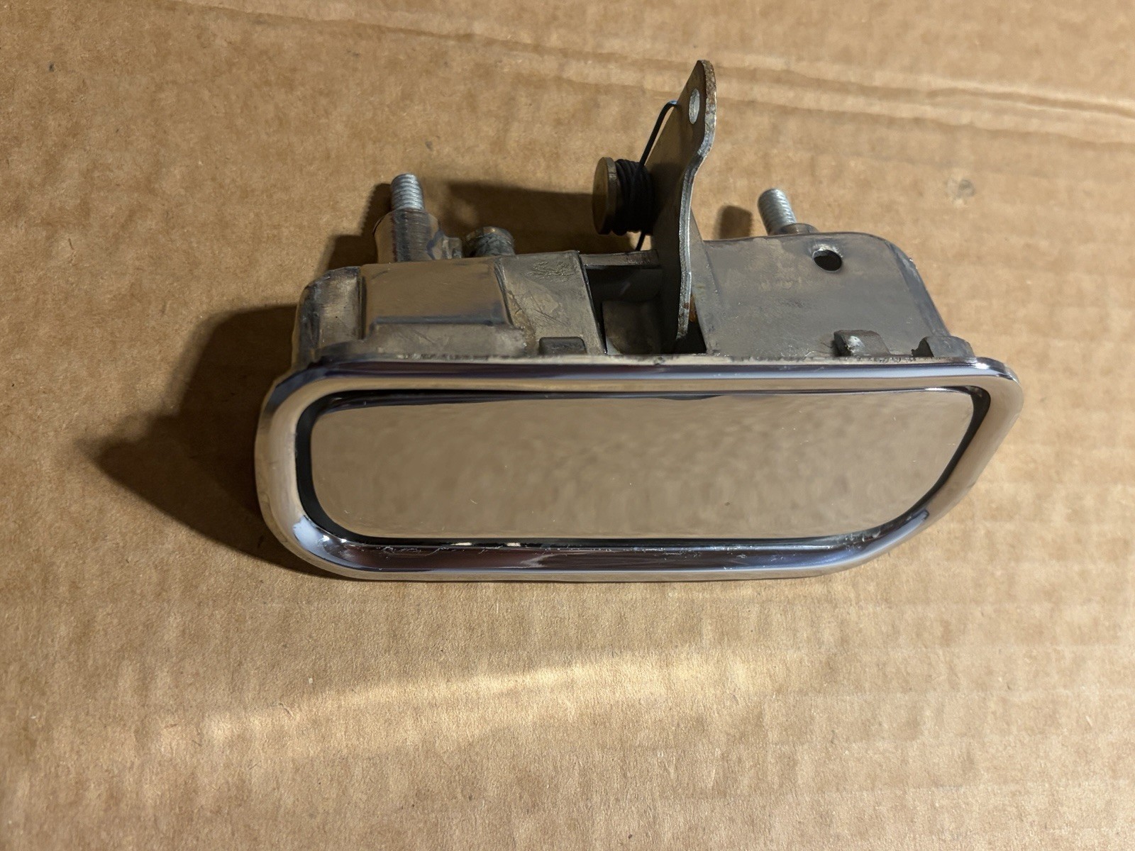 GM 9718410 Passenger Side Outside Door Handle Fisher Body Cast -- 69-82 Corvette