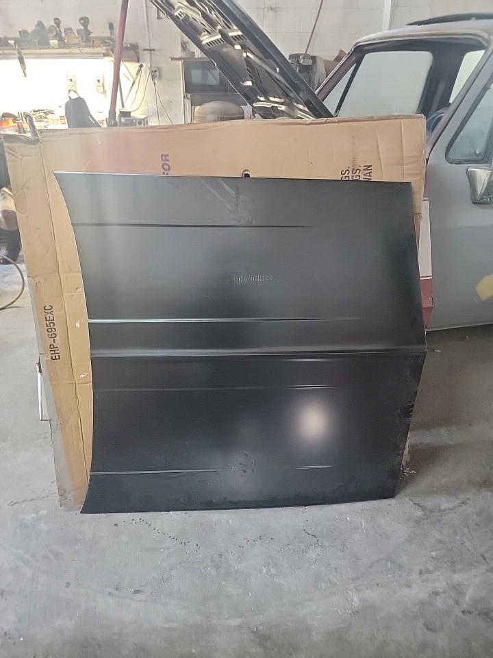 1967-1969 CHEVY CAMARO HOOD 1967-1969 CHEVY CAMARO HOOD