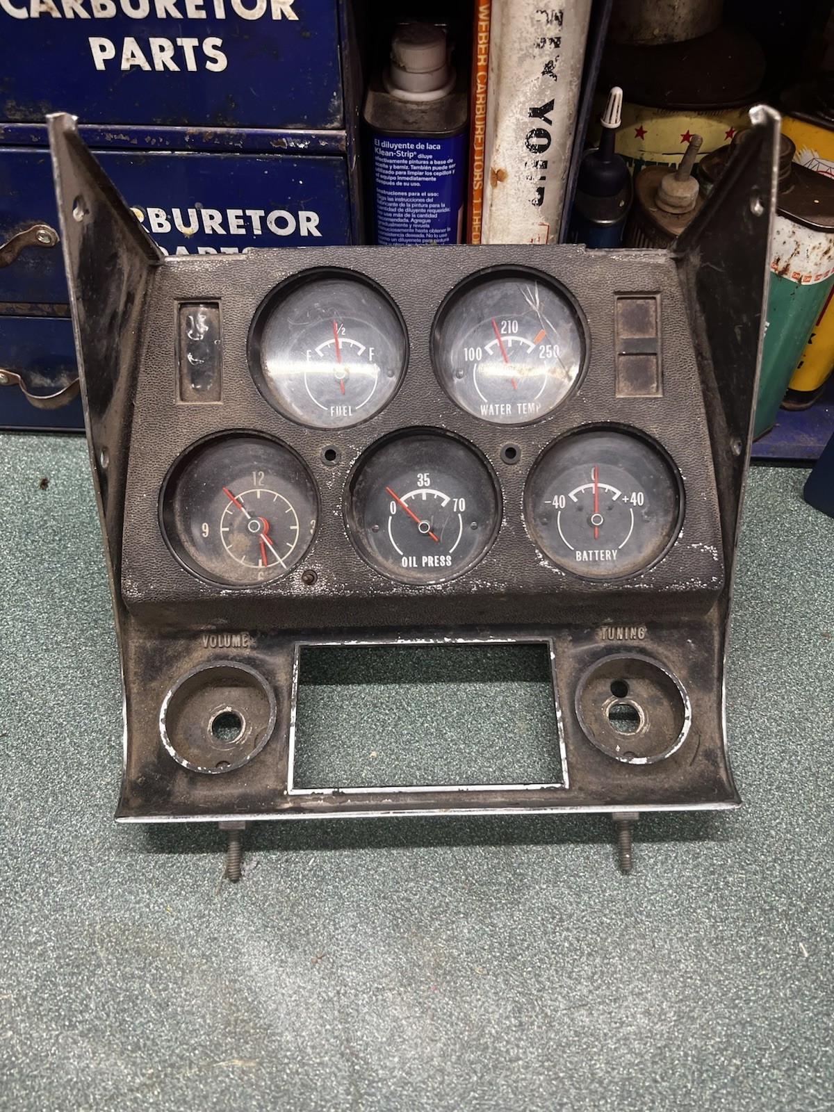 68-77 CORVETTE C3 CENTER DASH CLUSTER ASSEMBLY 68-77 CORVETTE C3 CENTER DASH CLUSTER ASSEMBLY