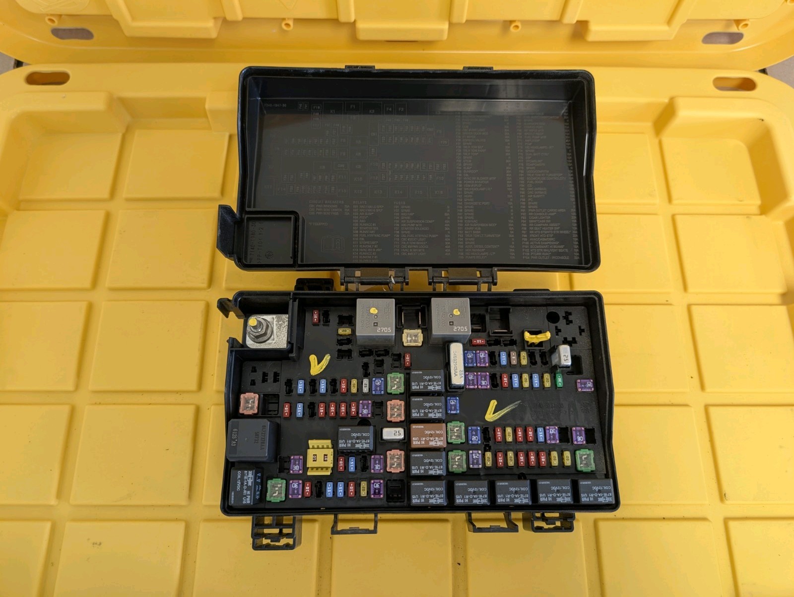 ✅ 2016-2017 Dodge Durango TIPM Totally Integrated Fuse Box Module 68251629AB OEM