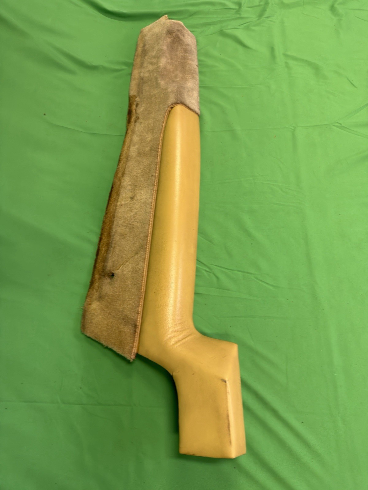 Genuine OEM Lamborghini Diablo RH Sidemember Panel 009458300 Tan