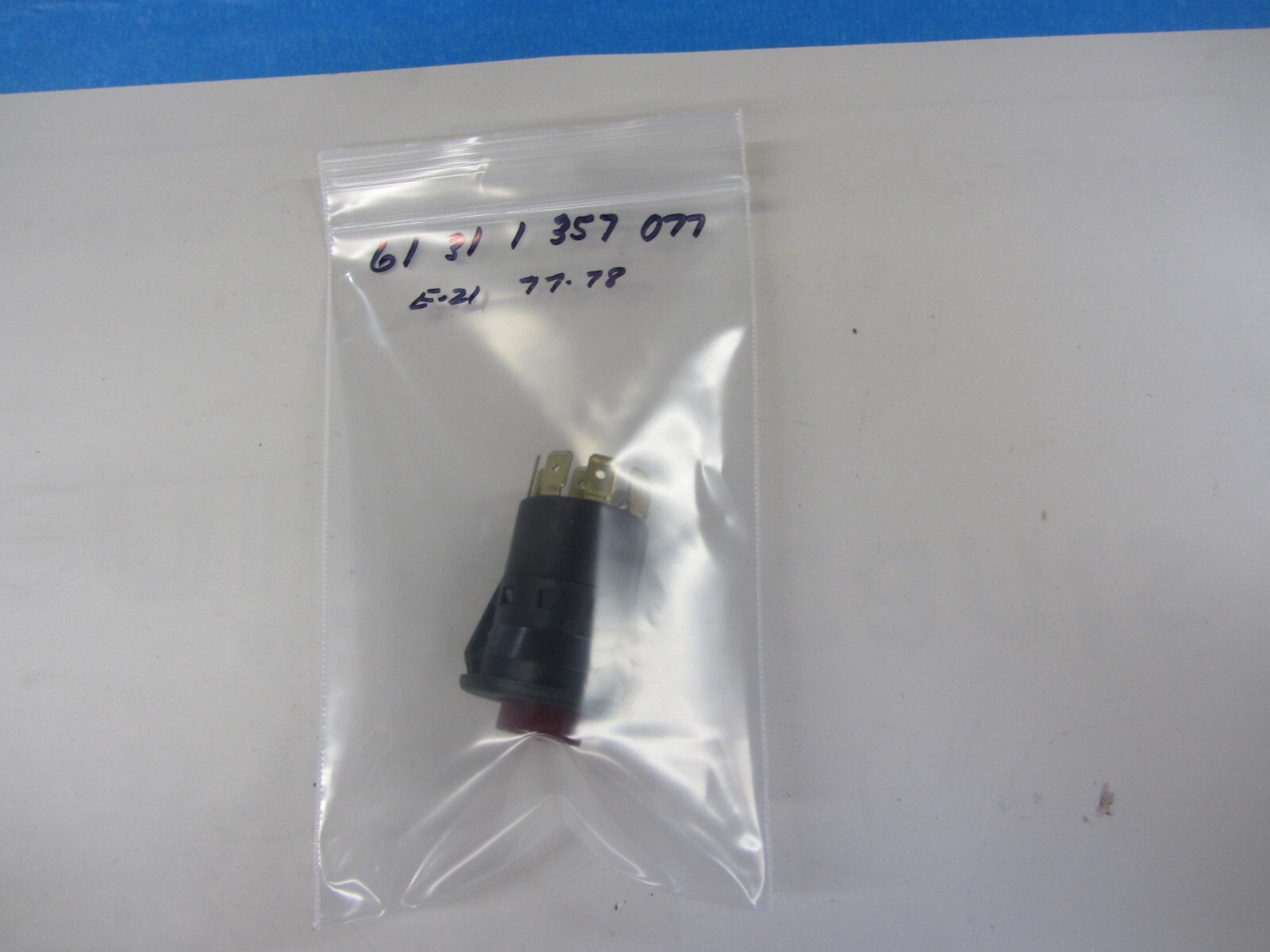 Vintage Early BMW  E21 Hardard Switch, 61 31 1 357 077