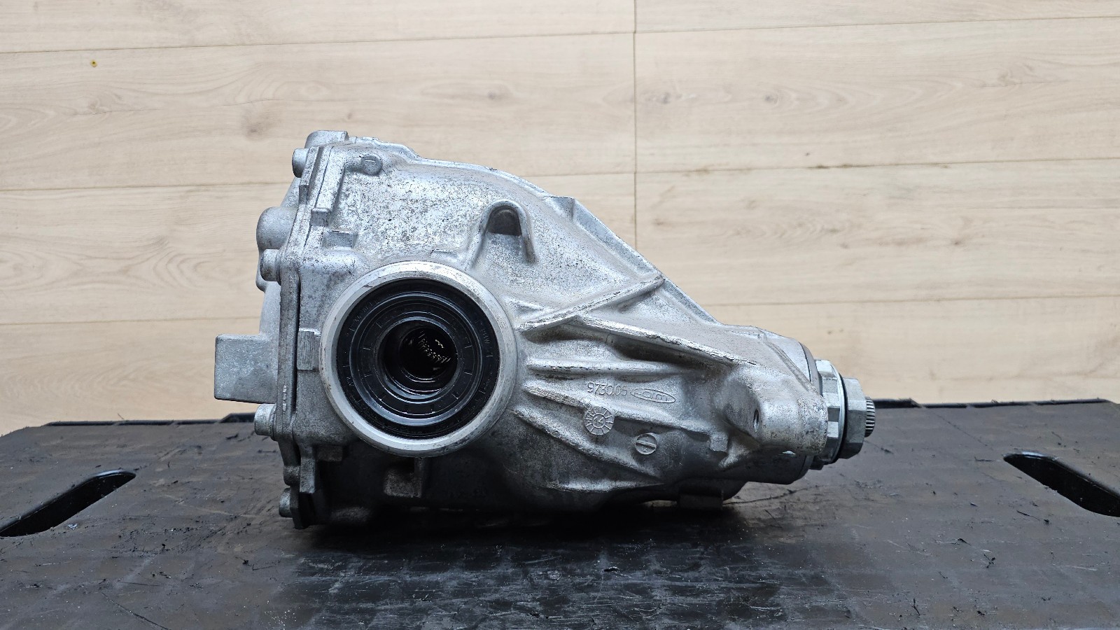 2011-2016 BMW F10 535i RWD 3.0L N55 Rear Diff Differential Axle Carrier OEM