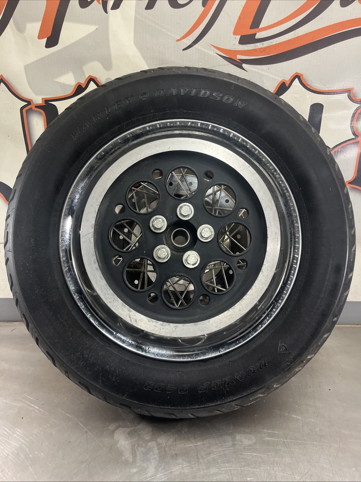2006 Harley Street Glide Rear Spoke Wheel And Tire 2006 Harley Street Glide Rear Spoke Wheel And Tire