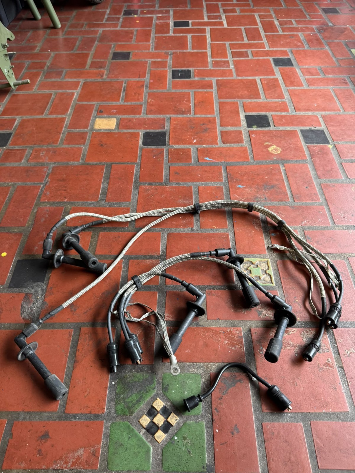 Porsche 911 SC 930 Turbo BERU Shielded Ignition Wire Set Spark Plug Cables Porsche 911 SC 930 Turbo BERU Shielded Ignition Wire Set Spark Plug Cables