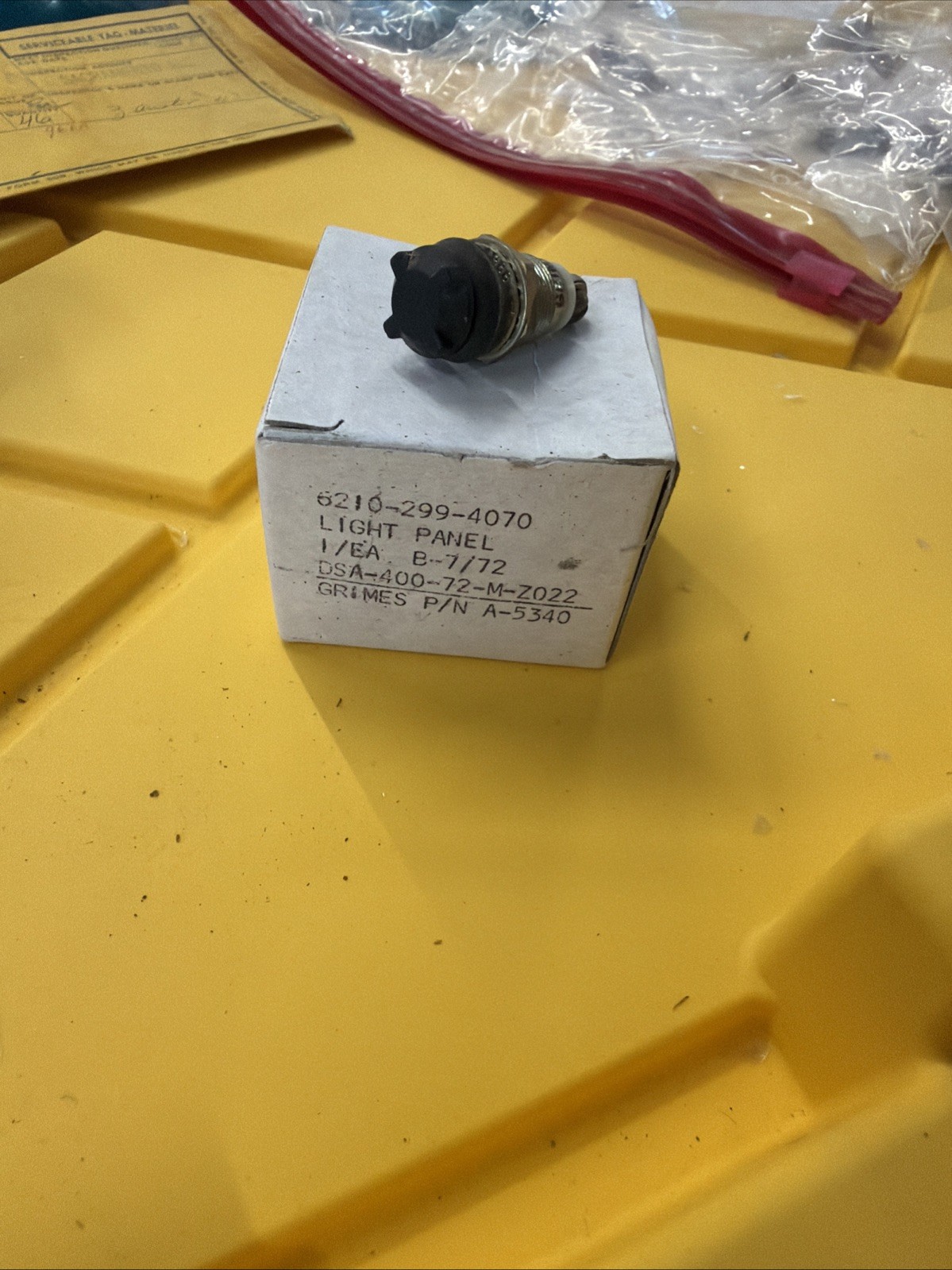 GRIMES AIRCRAFT Panel LIGHT ASSEMBLY P/N A-5340 NOS GRIMES AIRCRAFT Panel LIGHT ASSEMBLY P/N A-5340 NOS