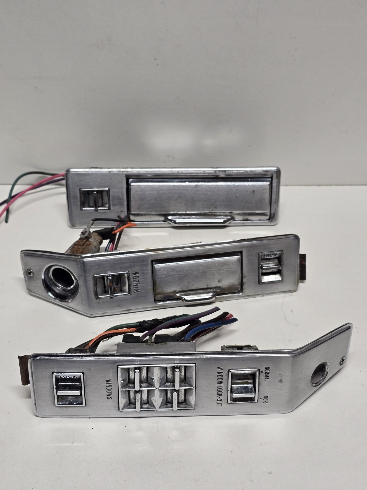 69 70 Cadillac Deville Fleetwood ElDorado Window Switch Set Driver Passenger 