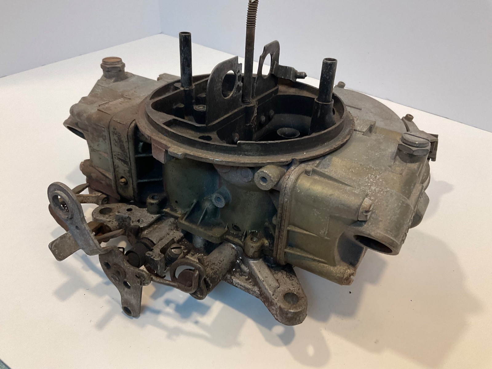 Holley 950 CFM 3 Barrel Carb List 3916-1S dated 8 3 4 Holley 950 CFM 3 Barrel Carb List 3916-1S dated 8 3 4