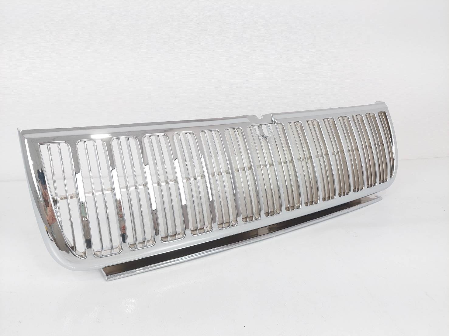 Fully Chrome Grille fit Mercury Grand Marquis 1992-94 Brand New Fully Chrome Grille fit Mercury Grand Marquis 1992-94 Brand New