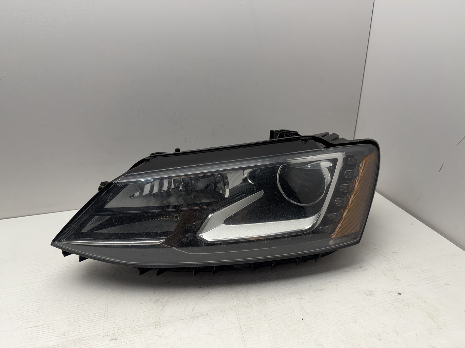 COMPLETE 2012-2016 VOLKSWAGEN JETTA LEFT DRIVER XENON HID HEADLIGHT OEM