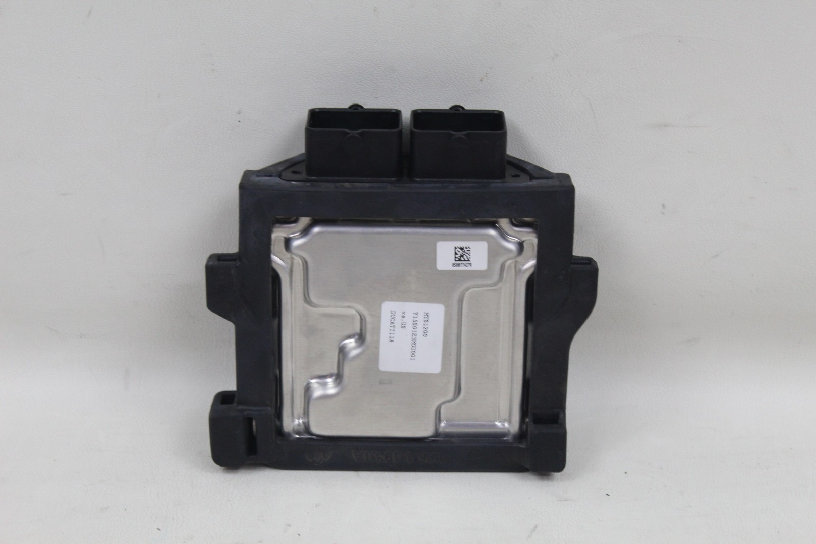 Ducati Multistrada 1200 15-16 DVT ECU ECM Computer Brainbox Module 28642581C