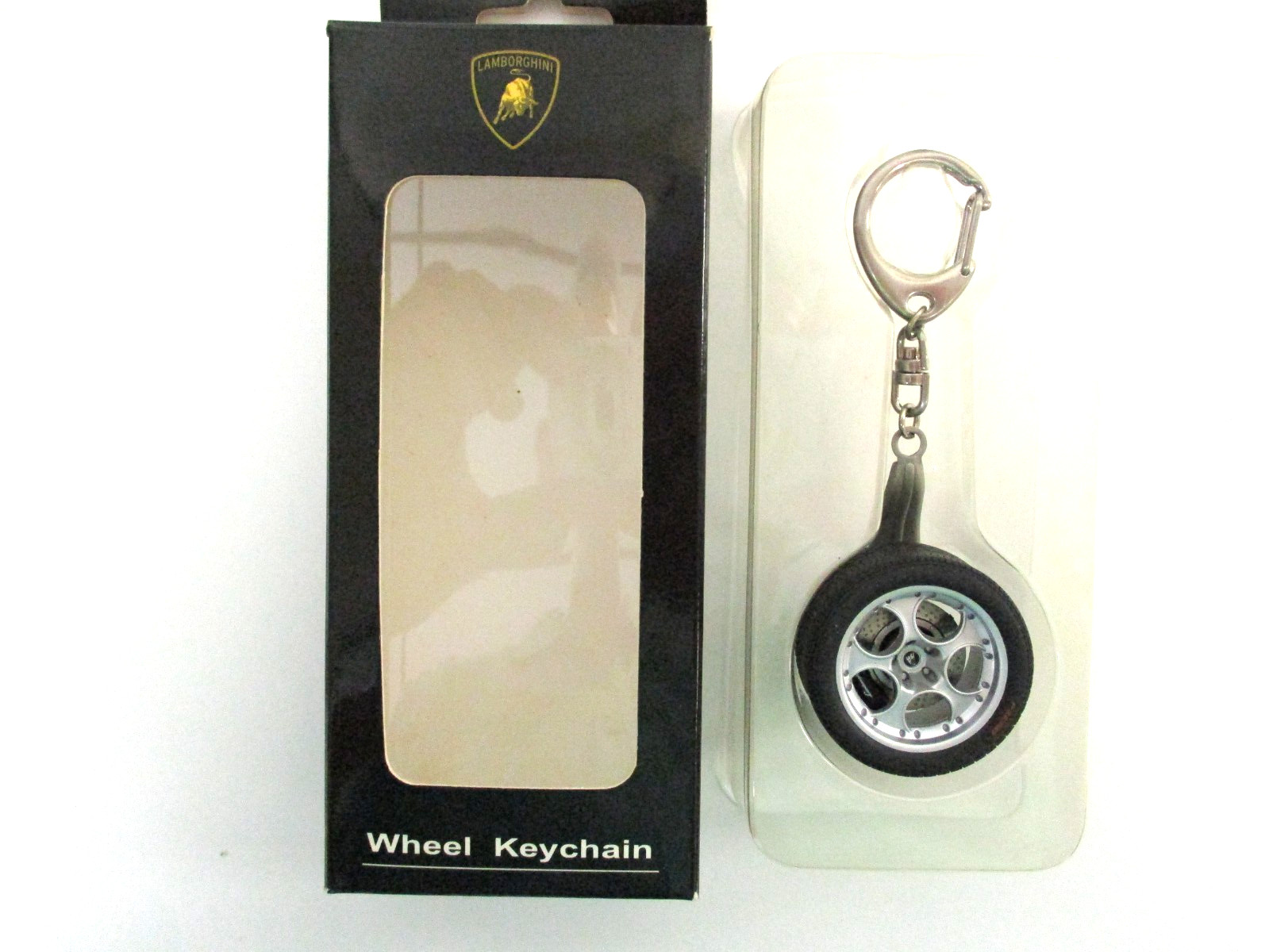 AUTO ART / AUTOart - LAMBORGHINI MURCIELAGO TIRE / WHEEL KEYCHAIN AUTO ART / AUTOart - LAMBORGHINI MURCIELAGO TIRE / WHEEL KEYCHAIN