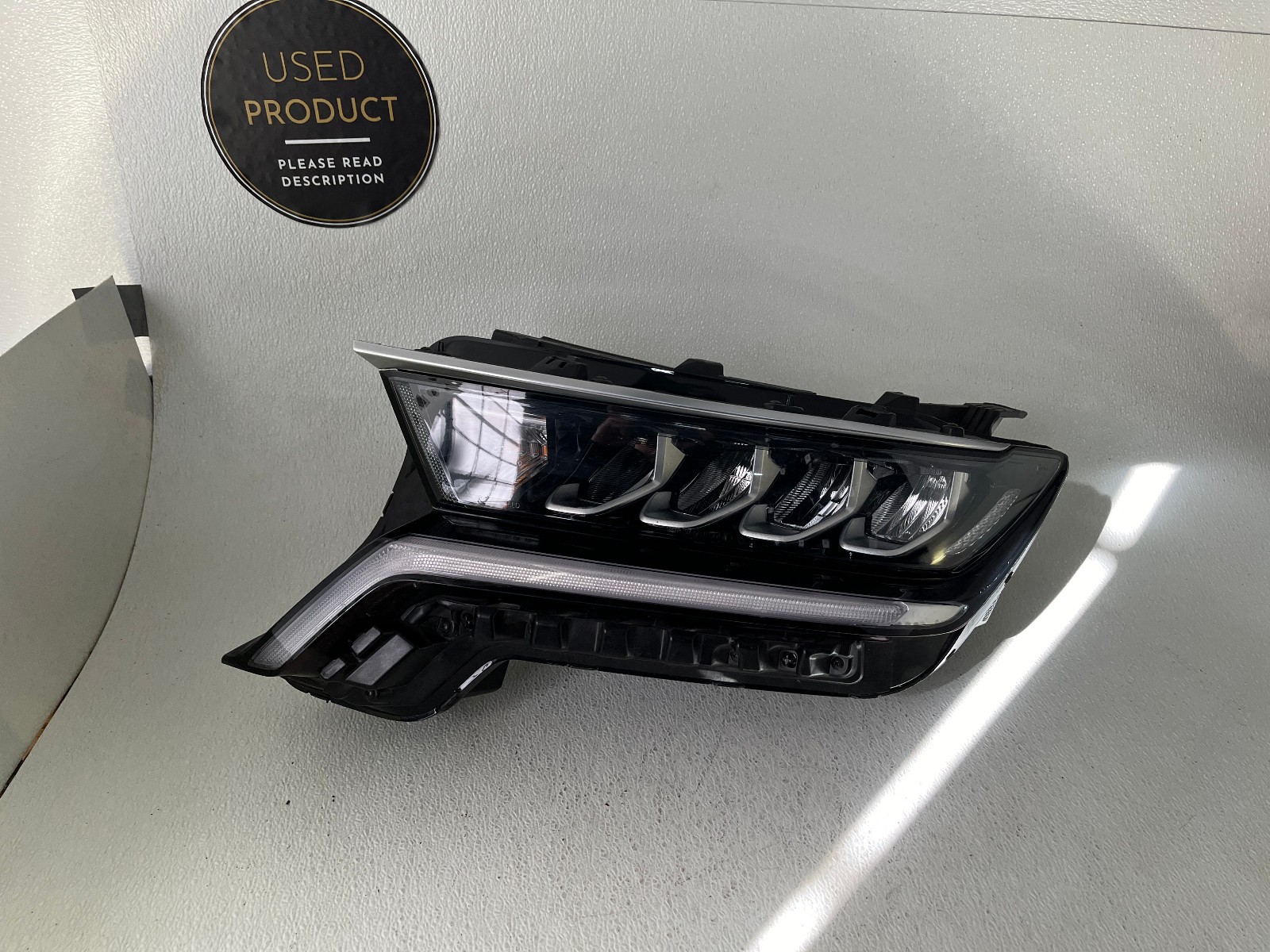OEM | 2021-2024 Kia Sorento LED Headlight (Left,Driver) OEM | 2021-2024 Kia Sorento LED Headlight (Left,Driver)