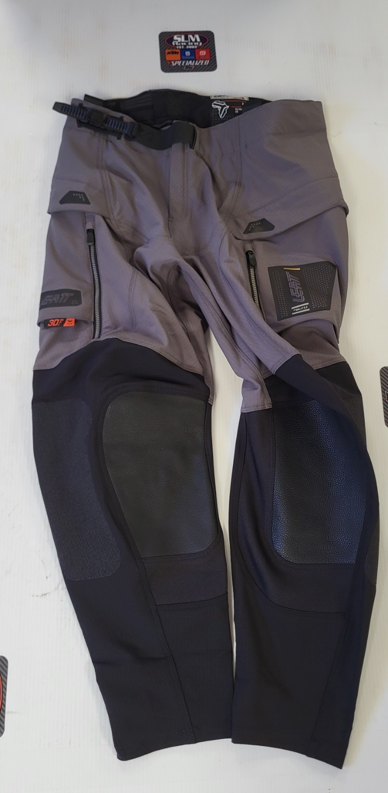 Open Box Leatt Pants ADV Rally 5.5 Size Large #5026002802 Open Box Leatt Pants ADV Rally 5.5 Size Large #5026002802