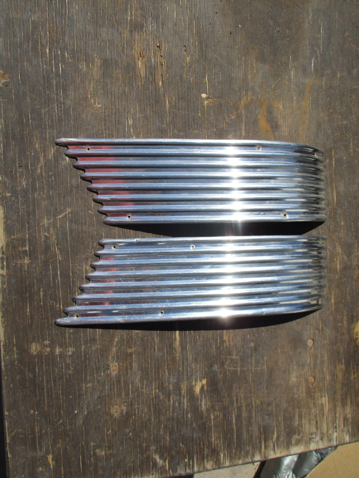 1941 CHEVY ACCESSORY FRONT FENDER SIDE TRIM MOLDINGS WASHBOARDS PAIR ORIGINAL 41