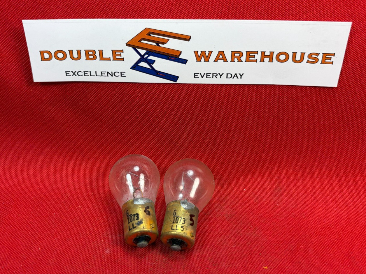 NOS Vintage Westinghouse 1073 Clear Mini Bulb 12 Volt #5a LOT OF TWO (2)