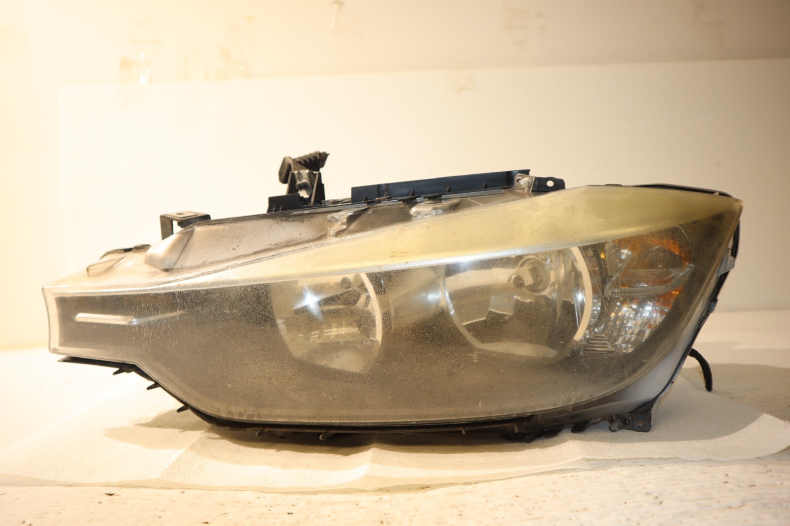 12 13 14 15 BMW 325 I328I 335I Sedan Driver Headlight Head Lamp Light 27040