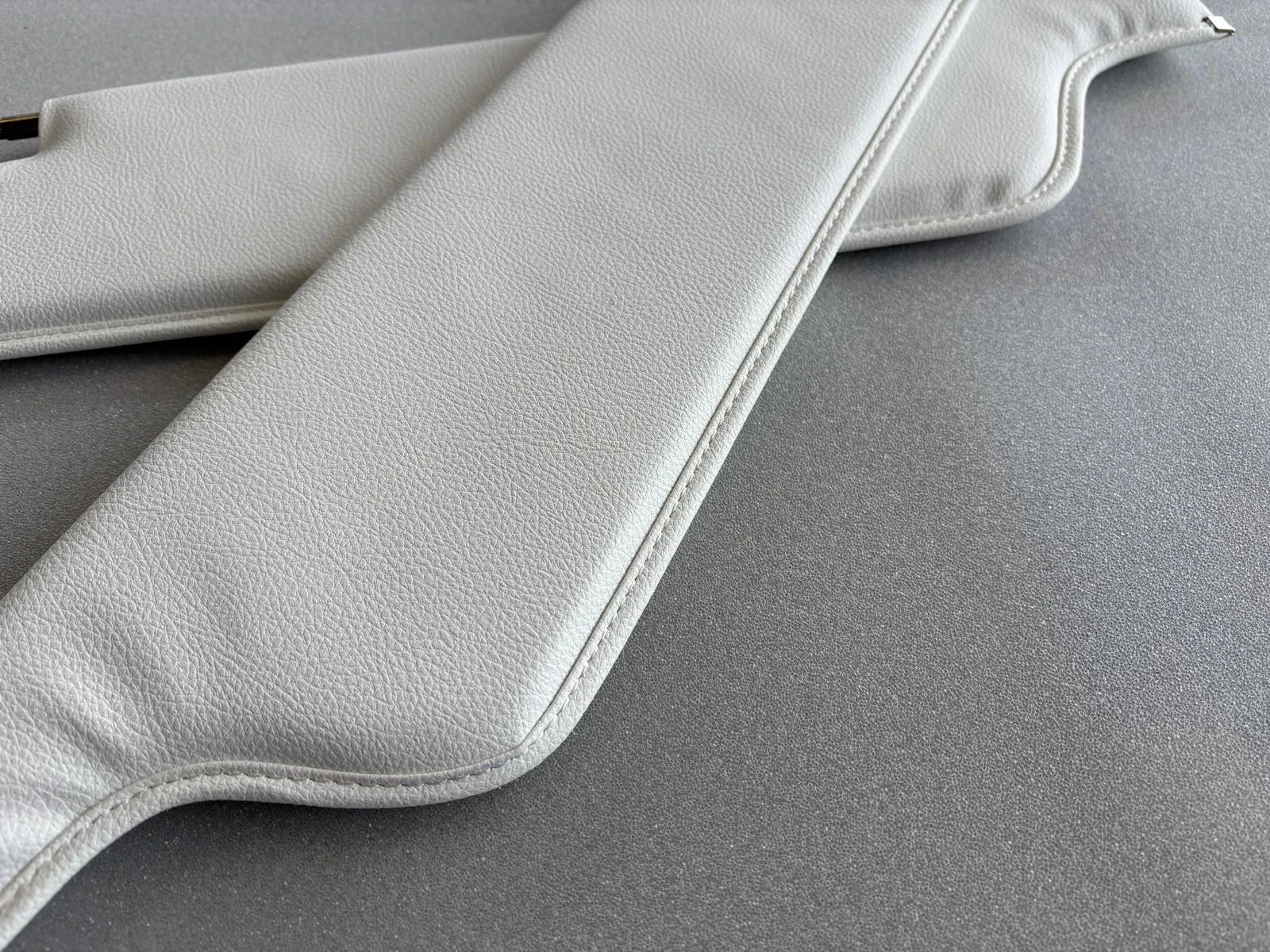 Chevrolet Impala SS 2dr. Hardtop sun visor vinyl white pair 1965-67