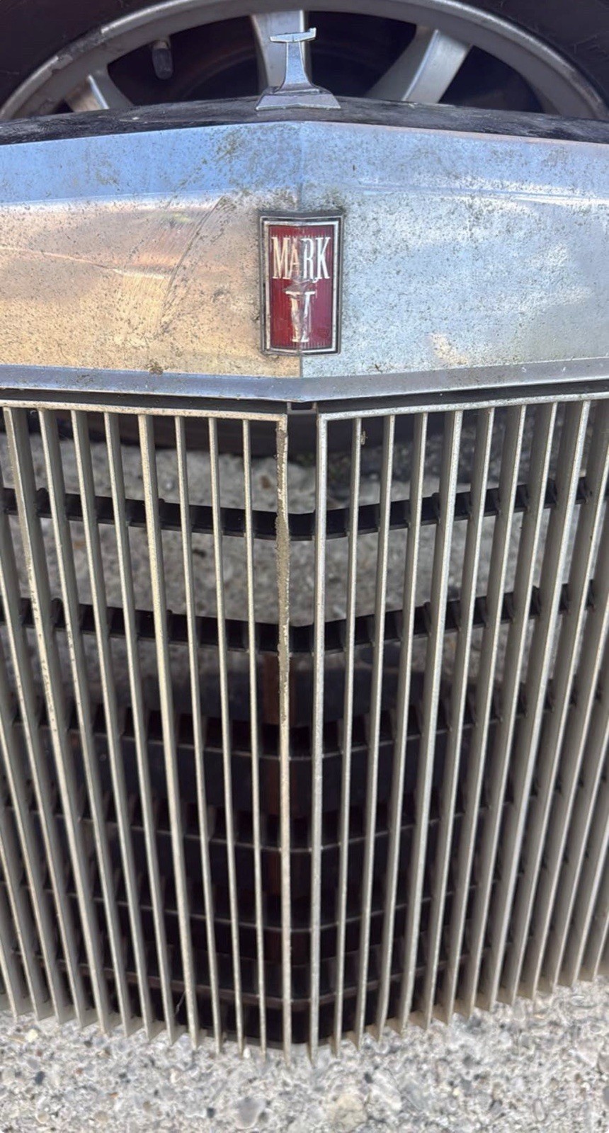 1977-1979 Lincoln Continental Mark V OEM Front Grille Assembly Chrome