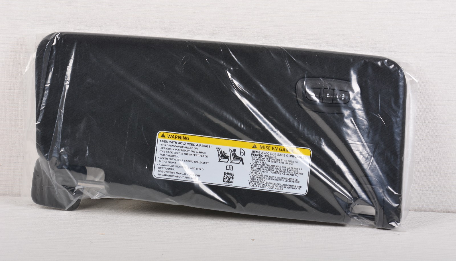NEW 2019-2026 Dodge Ram 1500 Driver Side Illuminated w/ Homelink Sun Visor OEM NEW 2019-2026 Dodge Ram 1500 Driver Side Illuminated w/ Homelink Sun Visor OEM