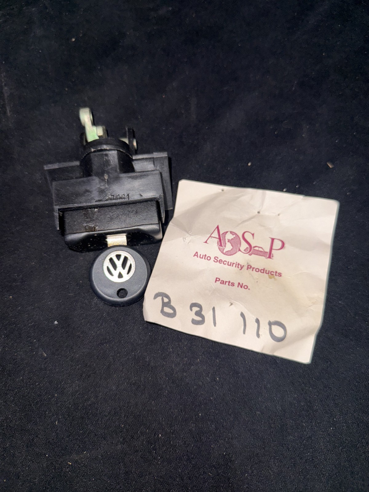 VW ASP B-31-110 Volkswagen Rear Complete Key Lock Golf 1985 - 1992 New VW ASP B-31-110 Volkswagen Rear Complete Key Lock Golf 1985 - 1992 New