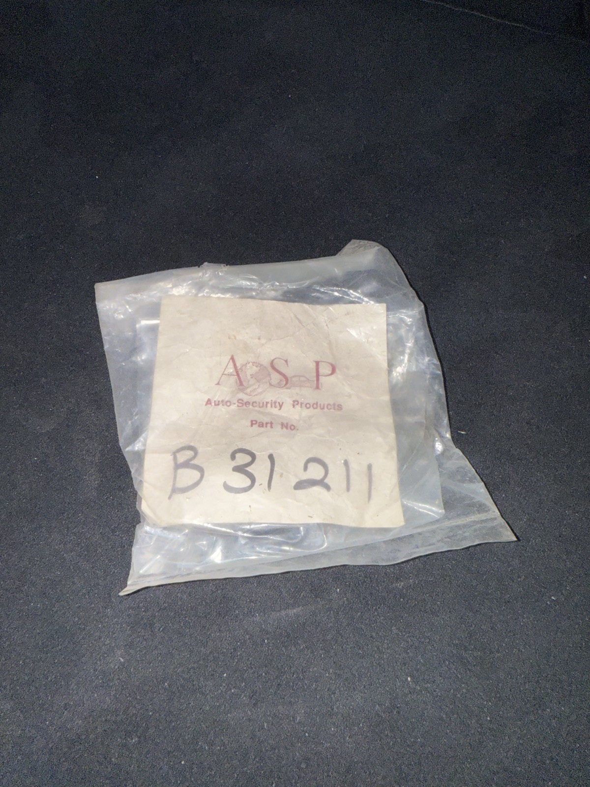 VW ASP B-31-211 Volkswagen Rear Compartment Lock Jetta 1985 - 1992 New VW ASP B-31-211 Volkswagen Rear Compartment Lock Jetta 1985 - 1992 New