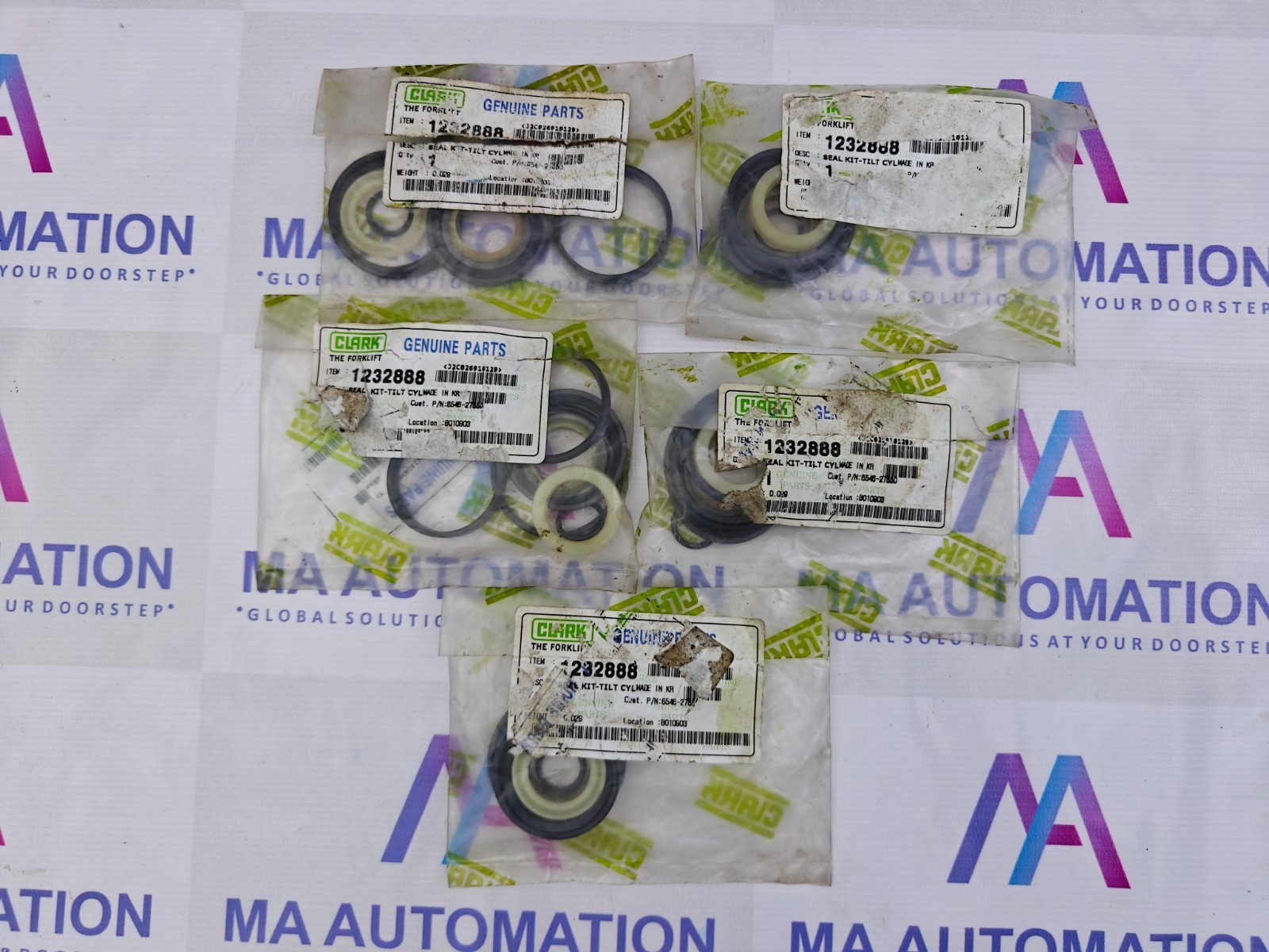 (Lot of 5)OEM Clark Forklift Tilt Cylinder Seal Kit 1232888 Genuine Parts (Lot of 5)OEM Clark Forklift Tilt Cylinder Seal Kit 1232888 Genuine Parts