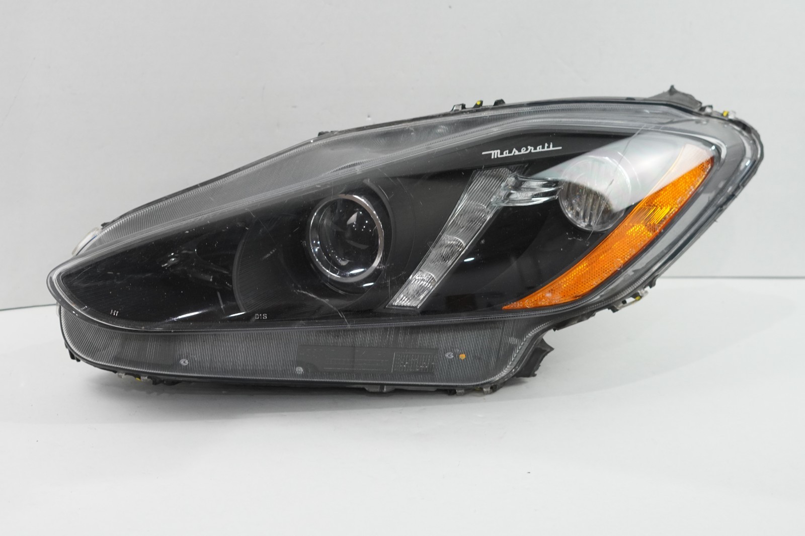 2009-2016 MASERATI GRANTURISMO OEM Front Left Driver Head Light Lamp D1