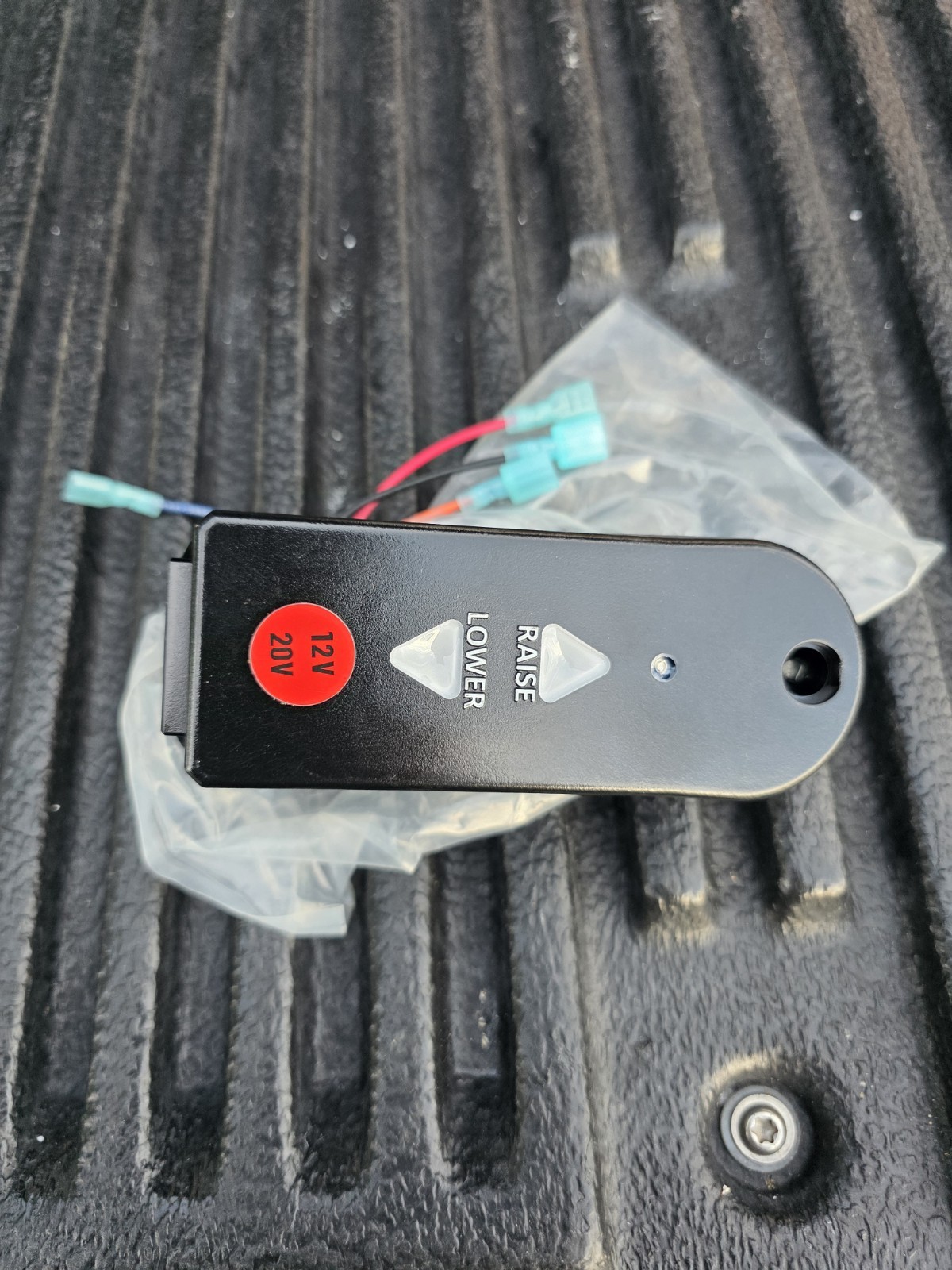 NEW Sureshade & Taylor Made bimini top Aftermarket Switch & Upper bracket NEW Sureshade & Taylor Made bimini top Aftermarket Switch & Upper bracket