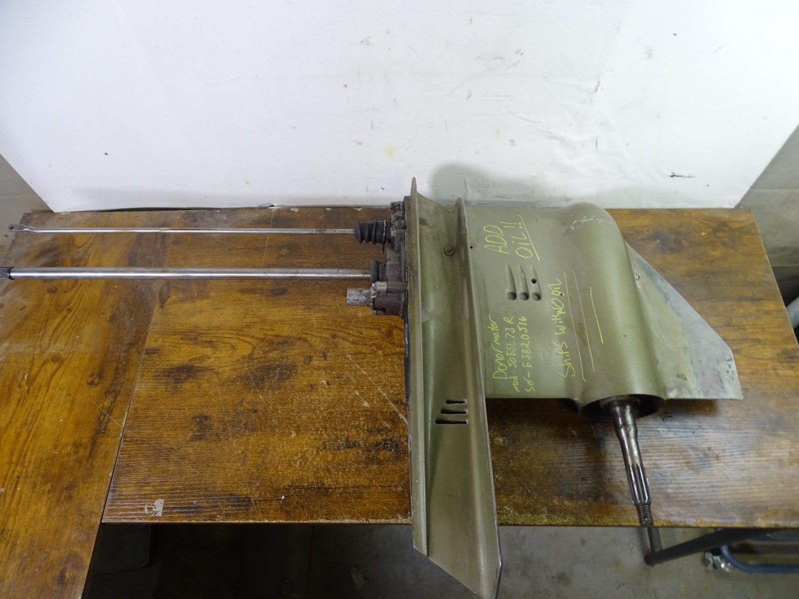 USED OEM Evinrude Johnson 50HP Lower Unit Gearcase 0393752 TESTED WORKING